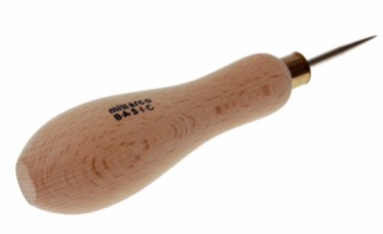 Millarco® awl with with round tip and wooden handle 3,5 x 145 mm.