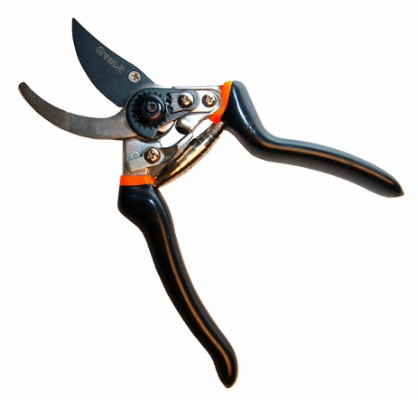 Green>it® pruning shears with curved cutting edge